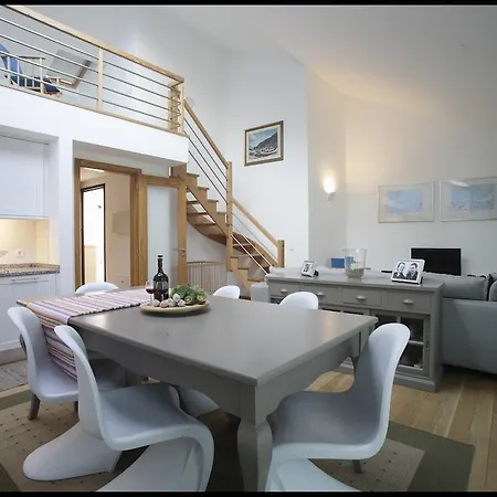 Casa Da Irene נאזרה